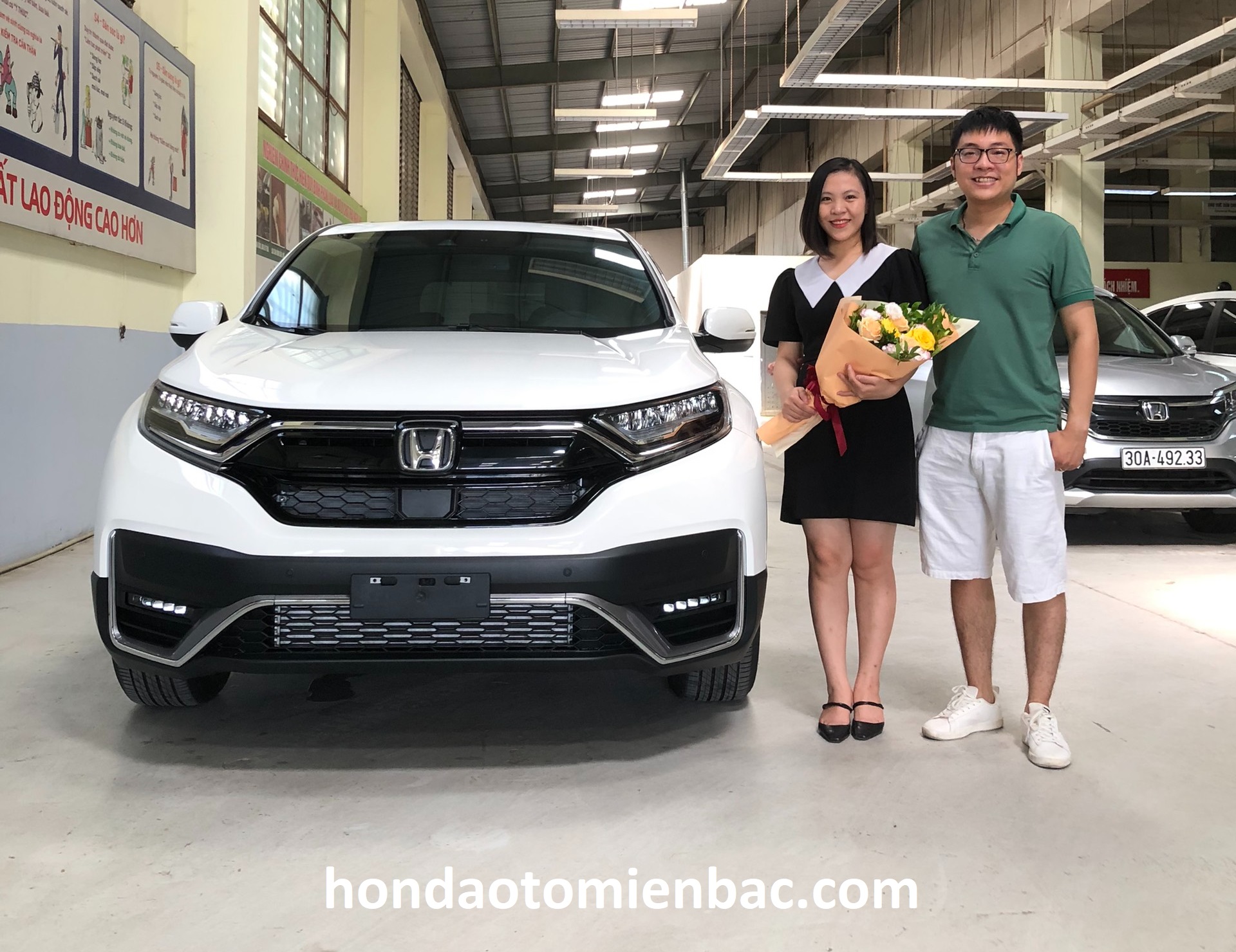 Giá lăn bánh Honda CRV 2023 cập nhật tháng 7 tại Việt Nam